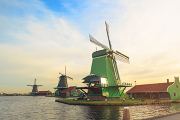 海倫芬機場三字代碼(QYZ)_Heerenveen空運機場,荷蘭機場