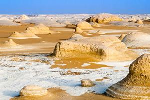 阿尤恩哈桑機場三字代碼(EUN)_El Aaiun空運機場,西撒哈拉機場
