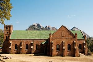 卡龍加機(jī)場三字代碼(KGJ)_Karonga空運(yùn)機(jī)場,馬拉維機(jī)場